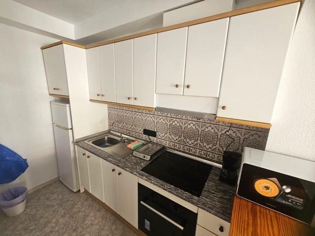 2 Zimmer Bungalow zu verkaufen in Dehesa de Campoamor, Orihuela mit Pool - 185.000 € (Ref: 9822352)
