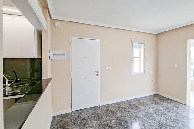 2 bedroom Bungalow for sale in Dehesa de Campoamor, Orihuela with pool - € 169,000 (Ref: 9822363)