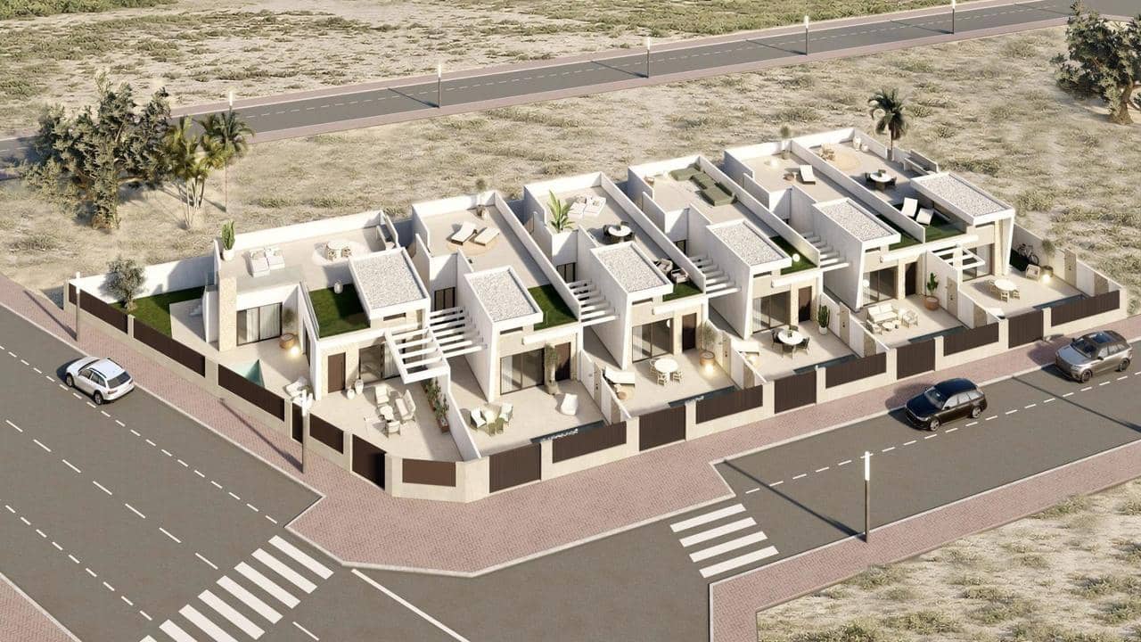 3 soveværelse Villa til salg i Los Alcazares med swimmingpool - € 453.000 (Ref: 9824660)
