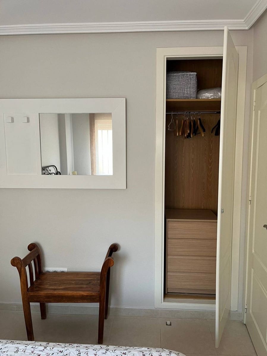 2 quarto Apartamento para venda em Los Alcazares com piscina - 222 000 € (Ref: 9824662)
