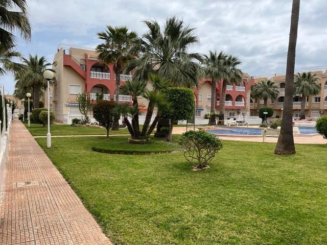 2 sypialnia Apartament na sprzedaż w Centro, Los Alcázares z basenem - 222 000 € (Ref: 9824662)