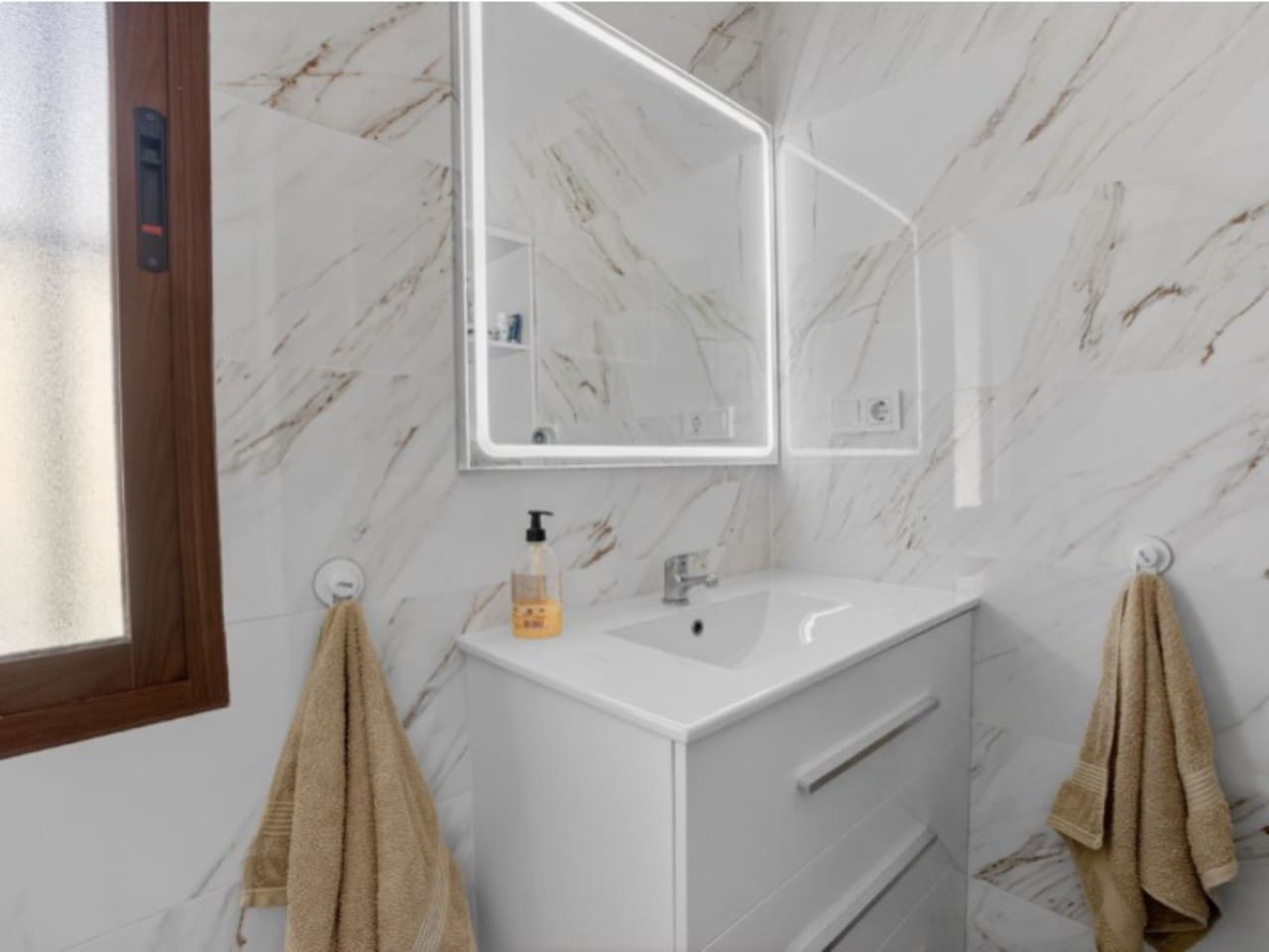 3 sypialnia Willa na sprzedaż w Torrevieja - 549 000 € (Ref: 9824663)