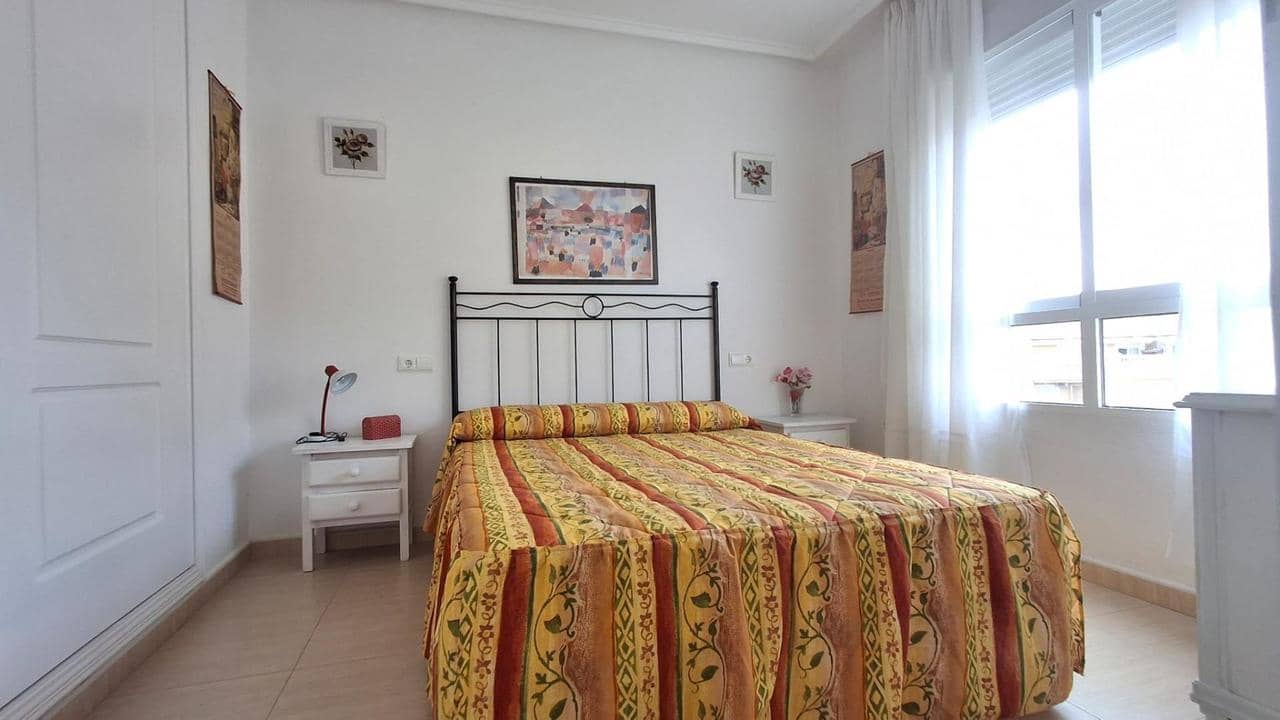 2 chambre Appartement à vendre à Torrevieja - 165 000 € (Ref: 9824664)