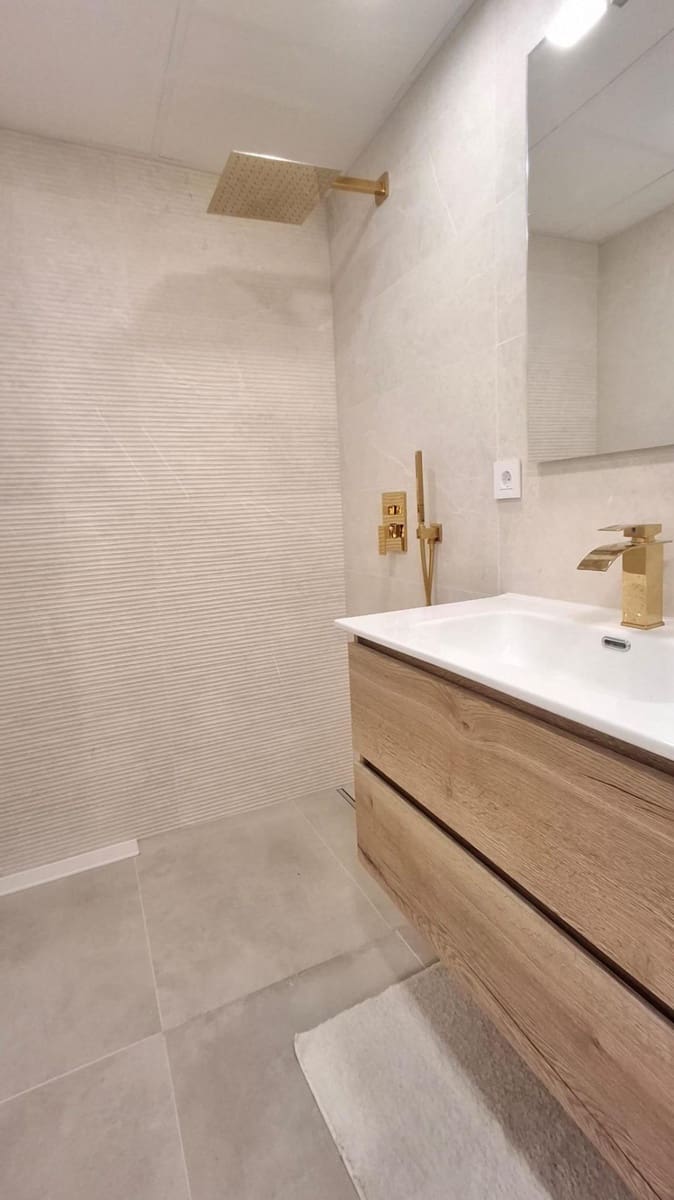 2 chambre Appartement à vendre à Torrevieja - 254 000 € (Ref: 9826364)