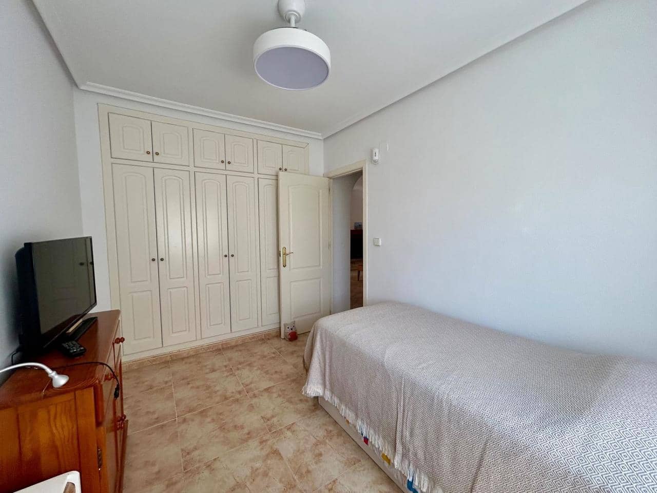 3 camera da letto Villa in vendita in Torrevieja con piscina - 549.900 € (Rif: 9827098)