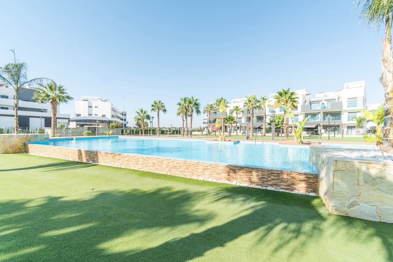 2 quarto Apartamento para venda em El Raso - 295 000 € (Ref: 9830865)