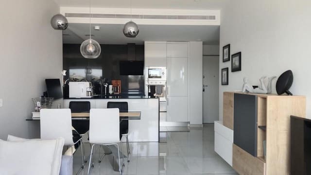 2 chambre Appartement à vendre à Dehesa de Campoamor, Orihuela - 269 000 € (Ref: 9830869)