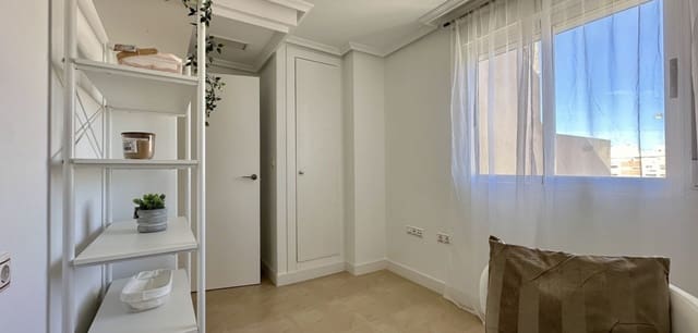 3 soveværelse Lejlighed til salg i El Molino, Torrevieja - € 225.000 (Ref: 9833391)