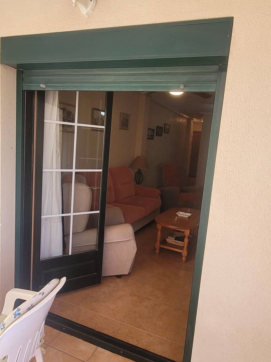 2 slaapkamer Appartement te koop in Los Alcazares - € 137.900 (Ref: 9833396)