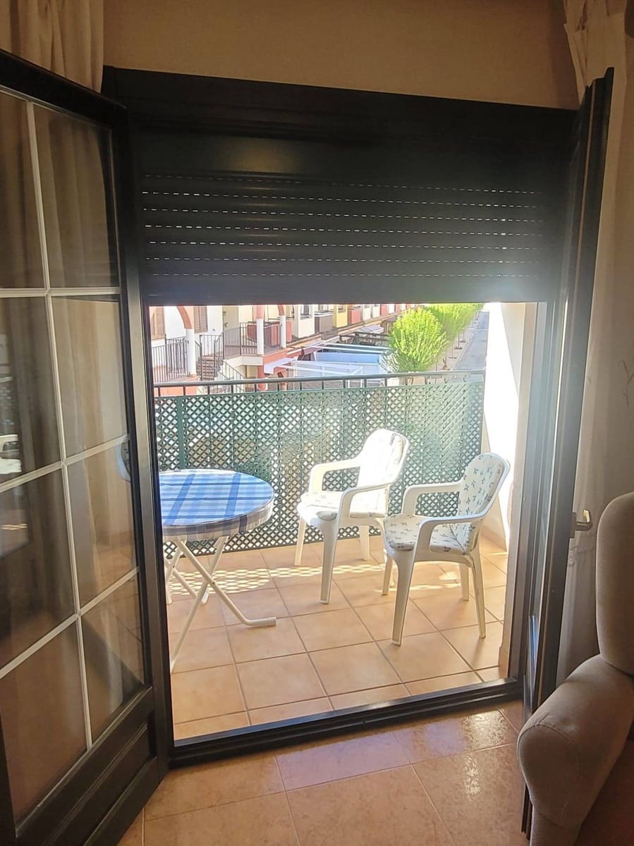 2 slaapkamer Appartement te koop in Los Alcazares - € 137.900 (Ref: 9833396)