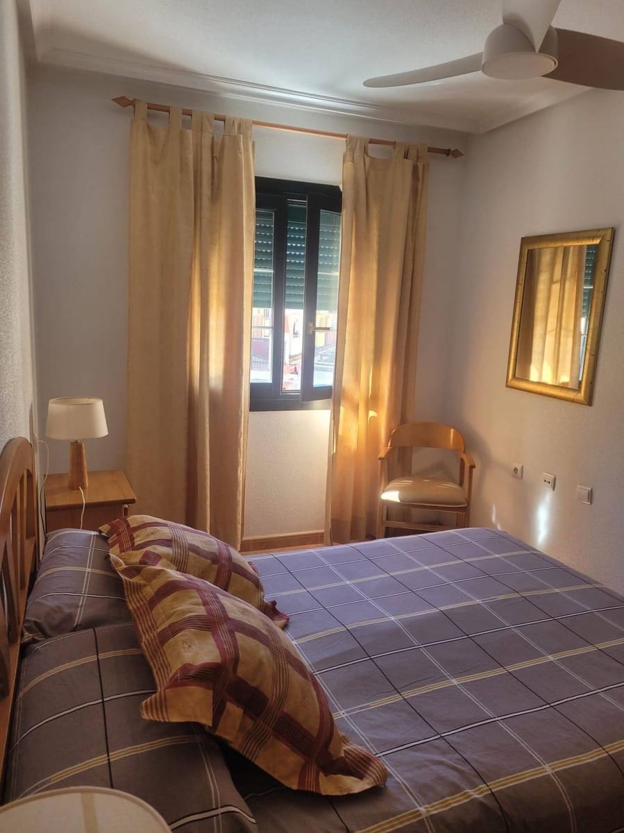 2 slaapkamer Appartement te koop in Los Alcazares - € 137.900 (Ref: 9833396)