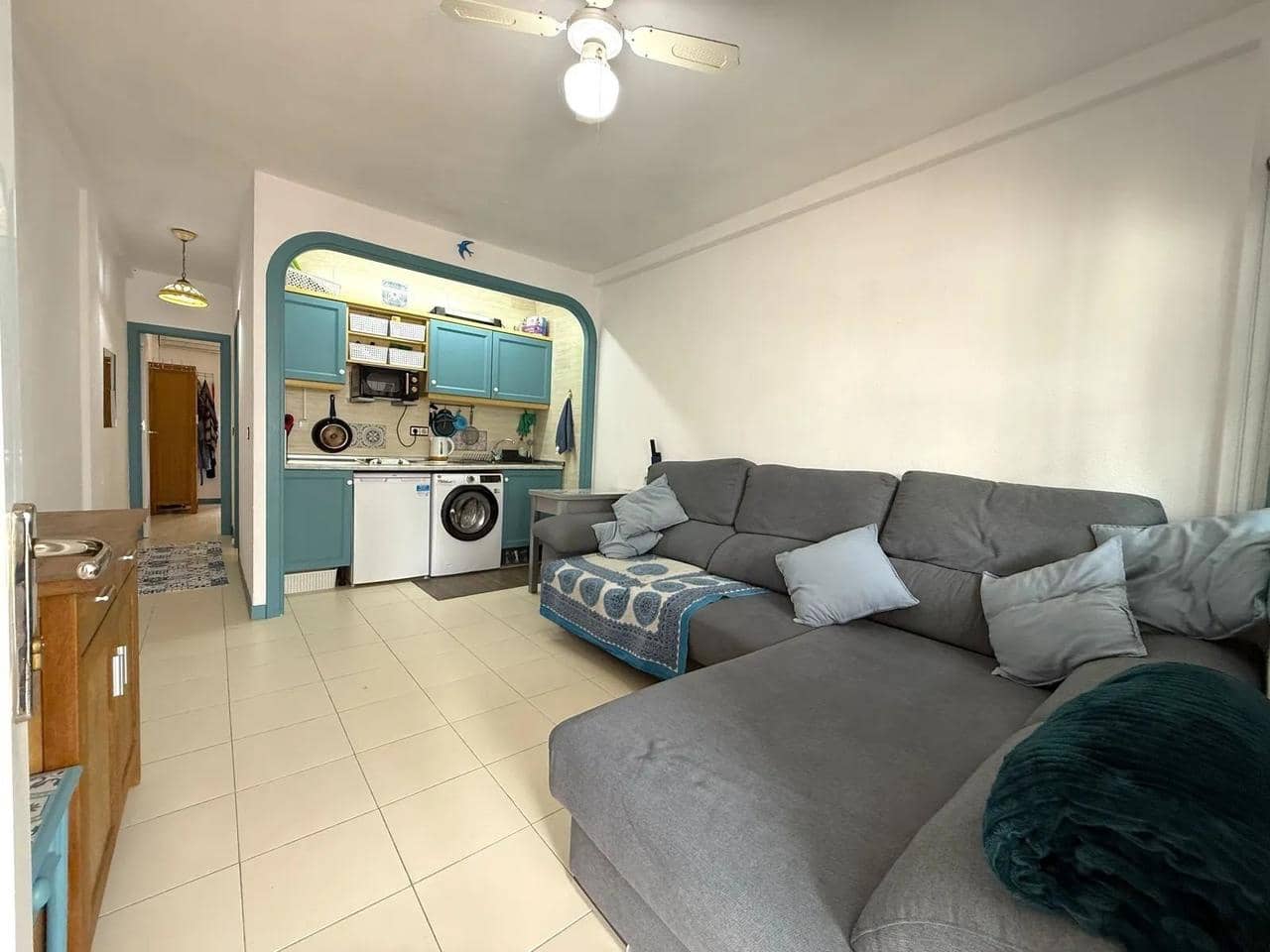 1 chambre Appartement à vendre à Torrevieja - 135 000 € (Ref: 9833403)