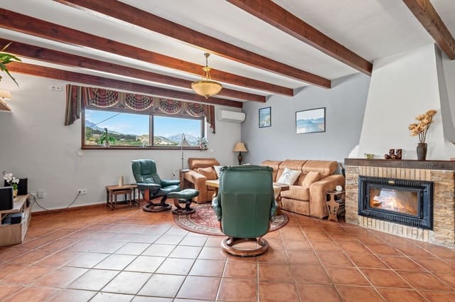 4 soverom Finca/Herregård til salgs i La Nucia Pueblo  , La Nucia med svømmebasseng garasje - € 795 000 (Ref: 9835986)