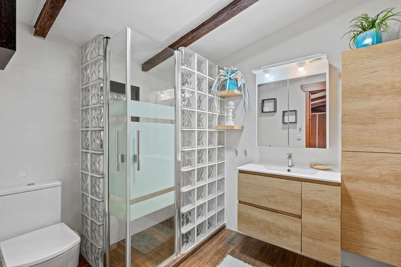4 sypialnia Finka/Dom wiejski na sprzedaż w La Nucia z basenem garażem - 795 000 € (Ref: 9835986)