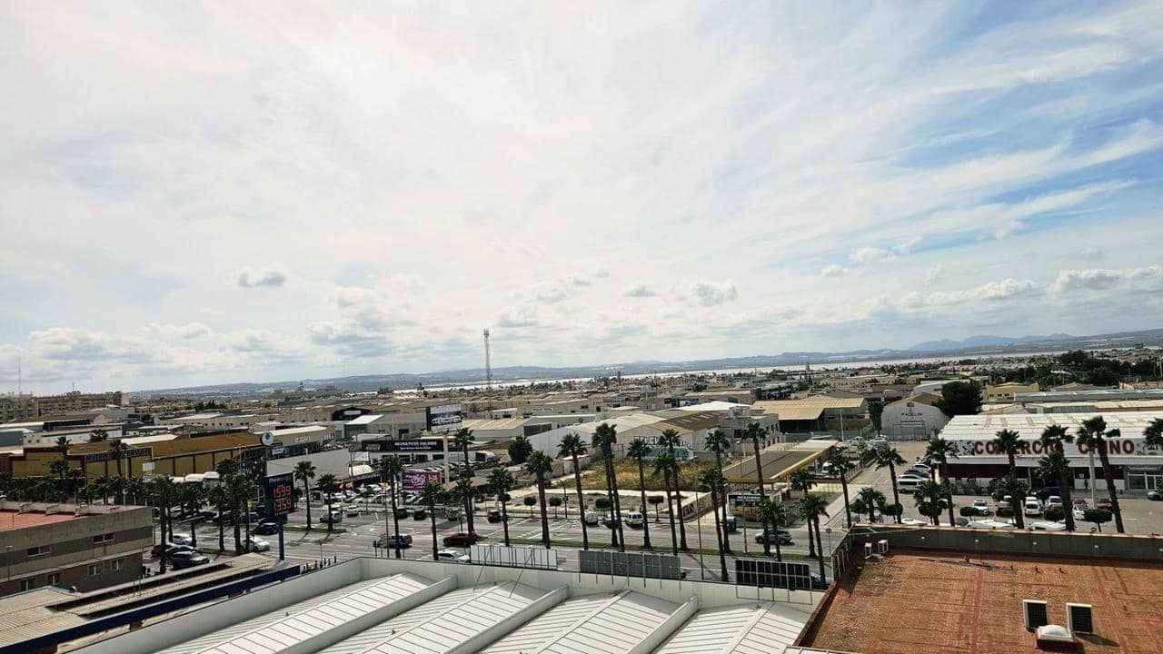2 chambre Appartement à vendre à Torrevieja avec piscine - 145 500 € (Ref: 9836010)