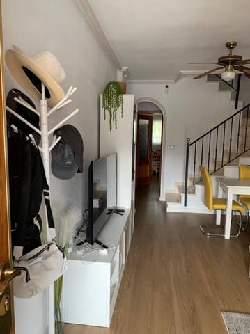 3 Zimmer Villa zu verkaufen in Dehesa de Campoamor, Orihuela mit Pool - 185.500 € (Ref: 9838978)