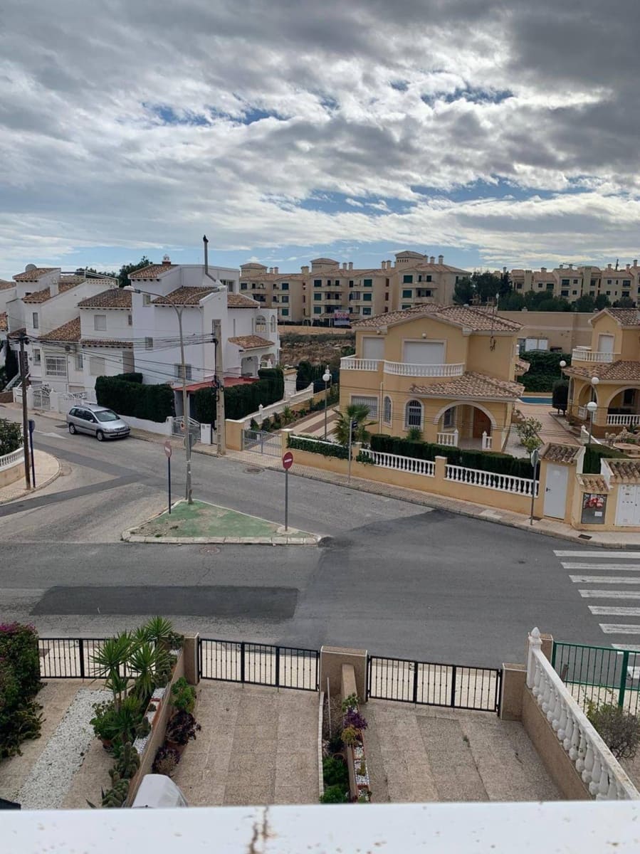 3 Zimmer Villa zu verkaufen in Orihuela Costa mit Pool - 185.500 € (Ref: 9838978)