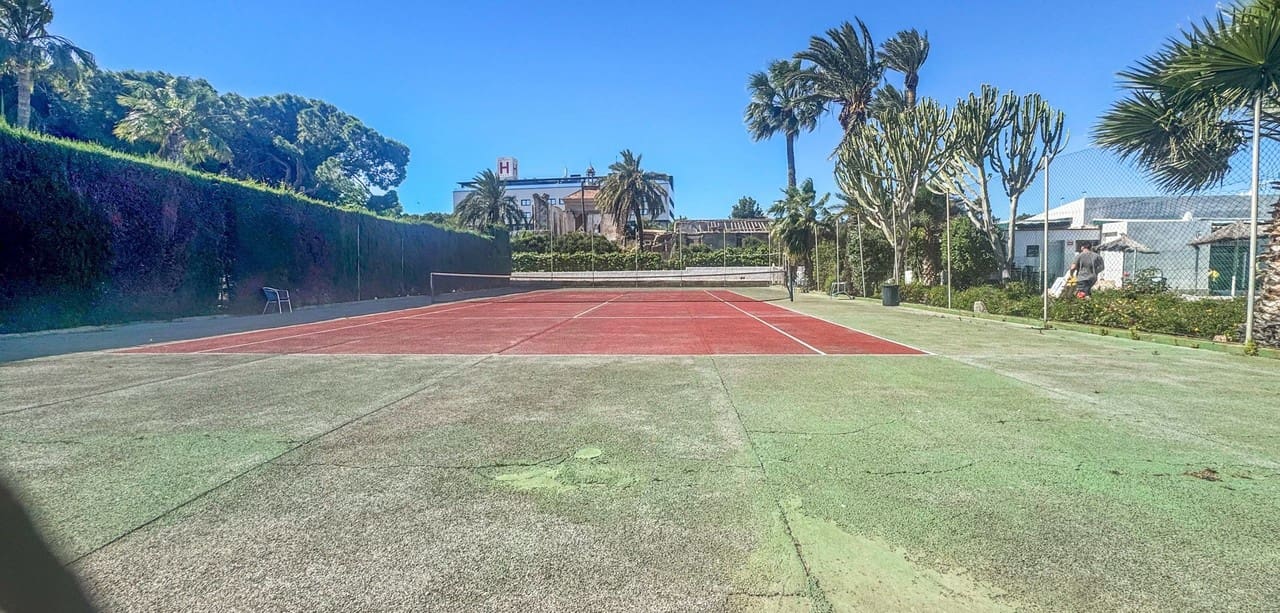 Bungalow de 1 habitación en Torrevieja en venta - 146.000 € (Ref: 9838981)