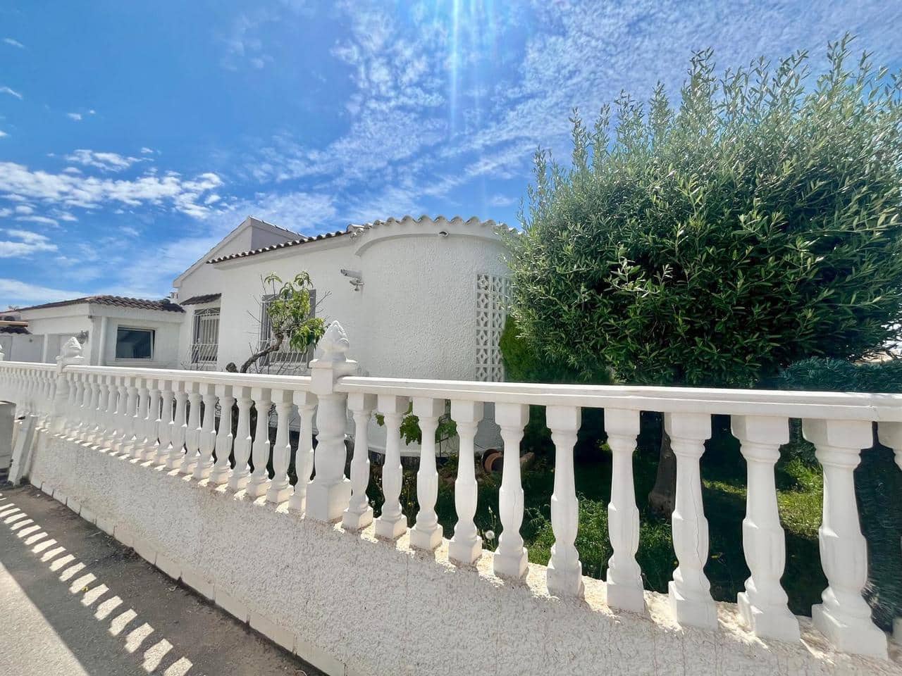 3 Zimmer Villa zu verkaufen in Orihuela Costa mit Pool - 335.000 € (Ref: 9840270)
