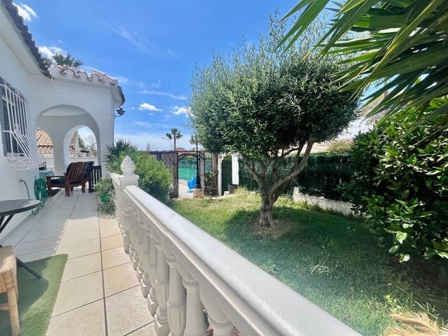 3 Zimmer Villa zu verkaufen in Dehesa de Campoamor, Orihuela mit Pool - 335.000 € (Ref: 9840270)