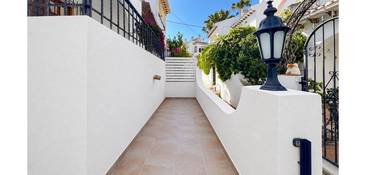 2 camera da letto Bungalow in vendita in Torrevieja - 169.000 € (Rif: 9840277)
