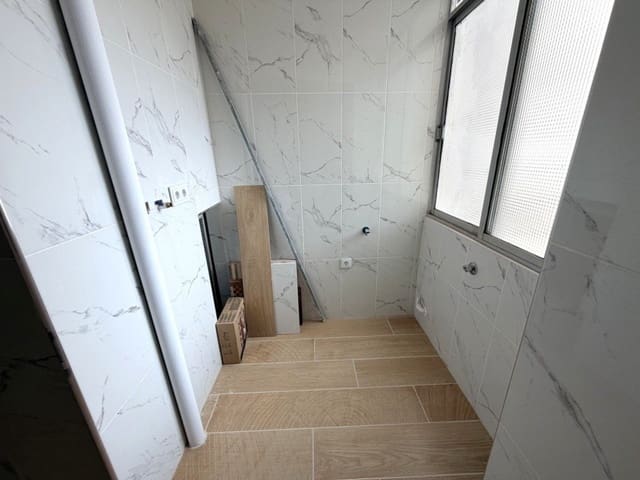 4 chambre Appartement à vendre à Rojales - 135 000 € (Ref: 9840863)