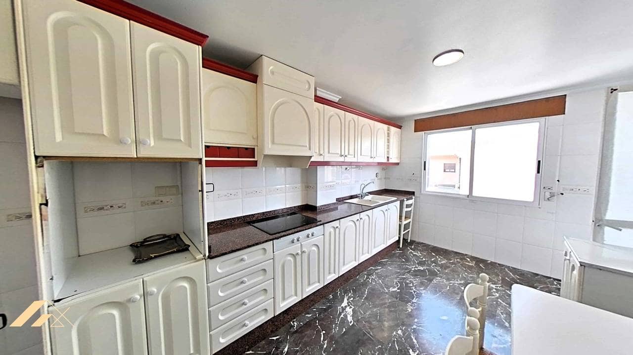 4 makuuhuone Huoneisto myytävänä paikassa Pilar de la Horadada - 220 000 € (Ref: 9842684)