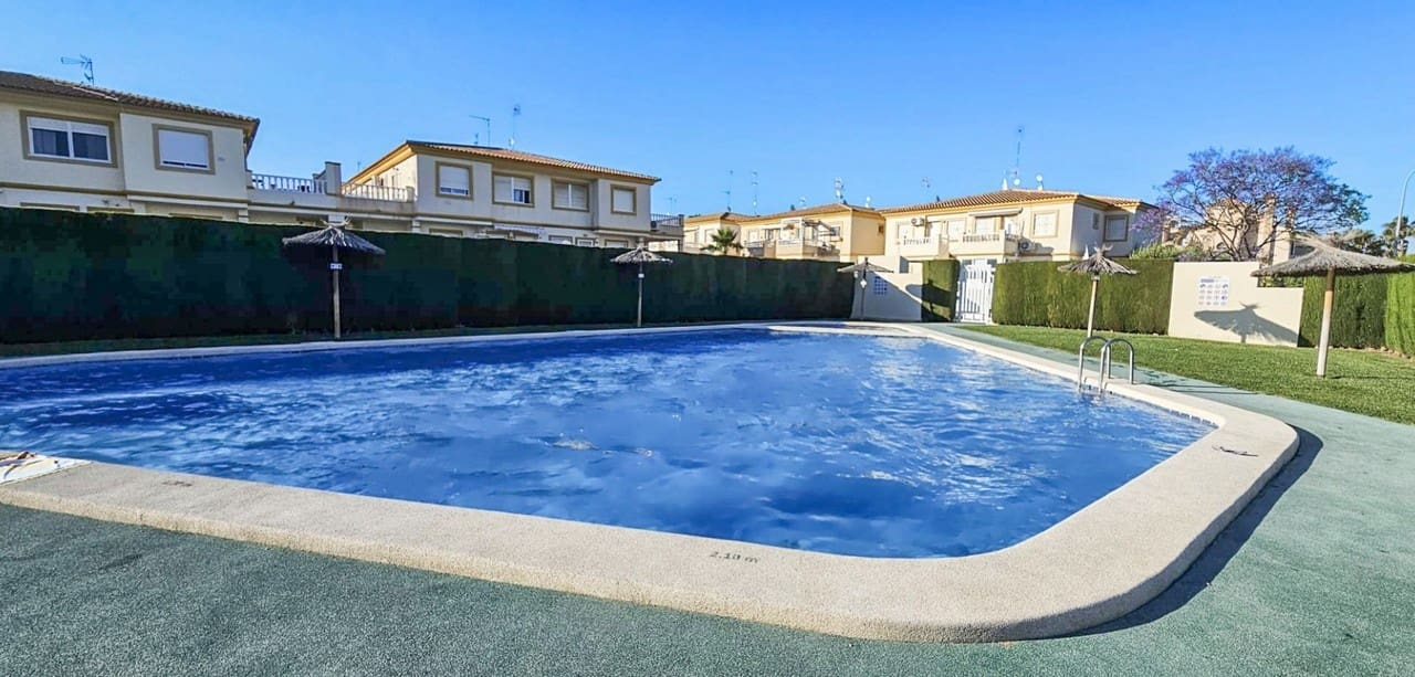 2 Zimmer Bungalow zu verkaufen in Orihuela Costa - 176.900 € (Ref: 9845111)