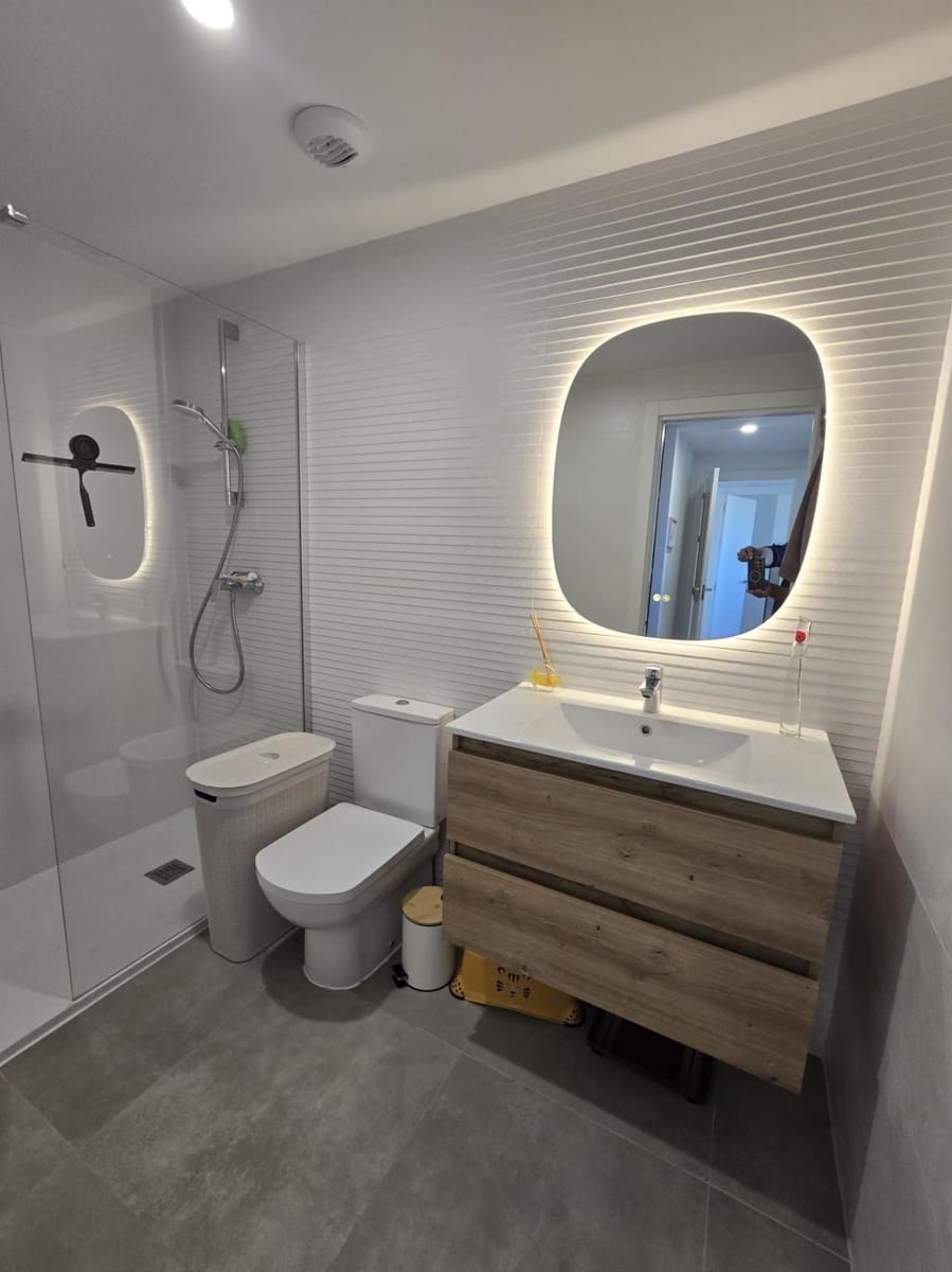 3 makuuhuone Kattohuoneisto myytävänä paikassa Campoamor mukana uima-altaan - 424 000 € (Ref: 9849135)
