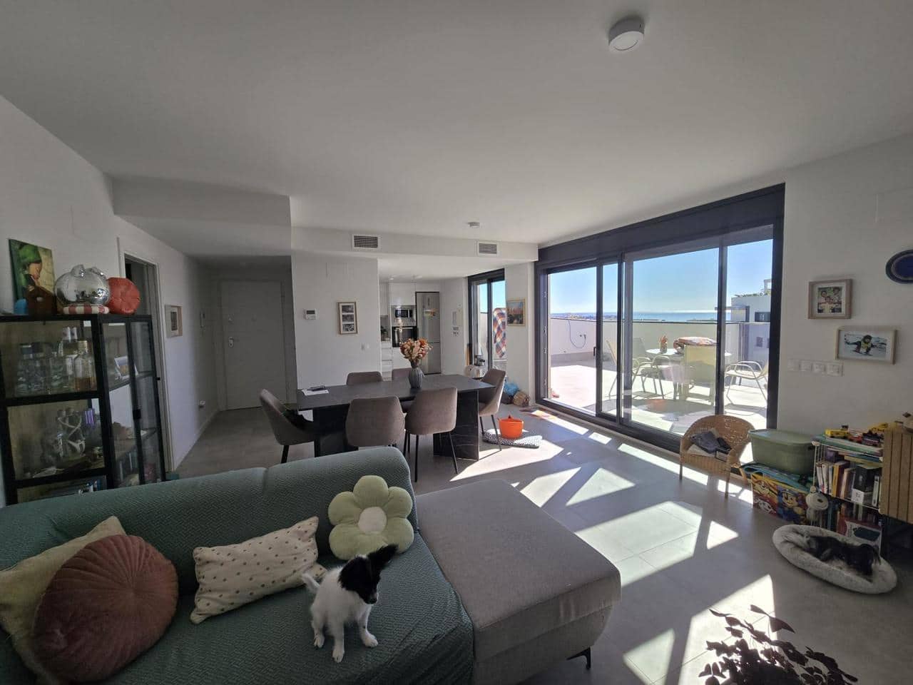 3 makuuhuone Kattohuoneisto myytävänä paikassa Campoamor mukana uima-altaan - 424 000 € (Ref: 9849135)
