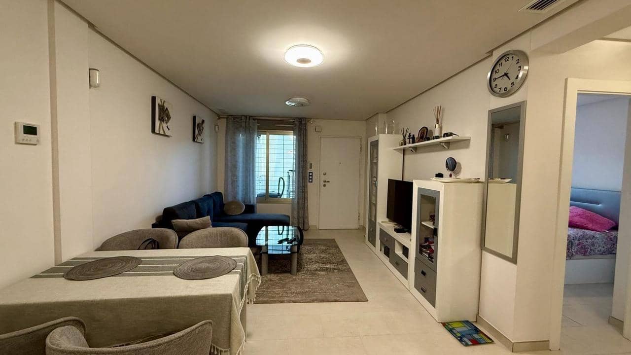 3 quarto Casa em Banda para venda em Torrevieja com piscina - 349 900 € (Ref: 9849136)