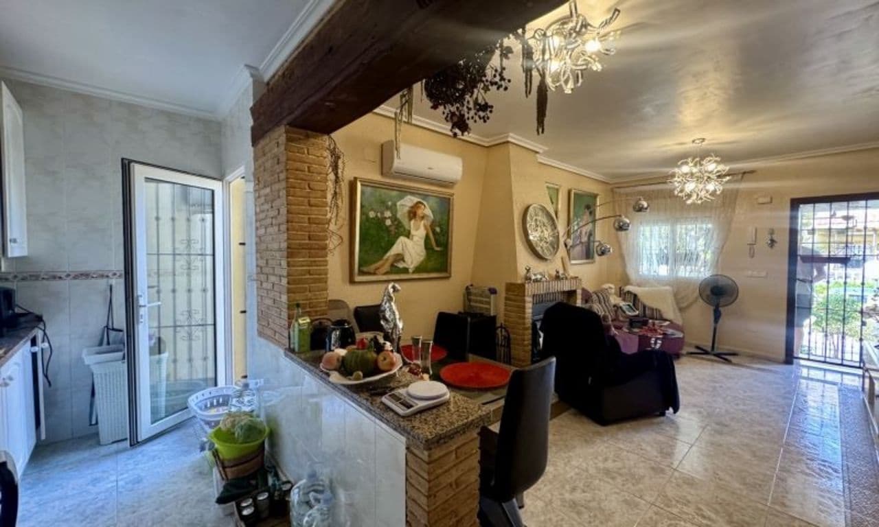 3 soverom Villa til salgs i Orihuela Costa - € 224 995 (Ref: 9851013)