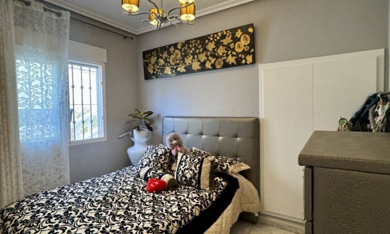 3 soverom Villa til salgs i Orihuela Costa - € 224 995 (Ref: 9851013)