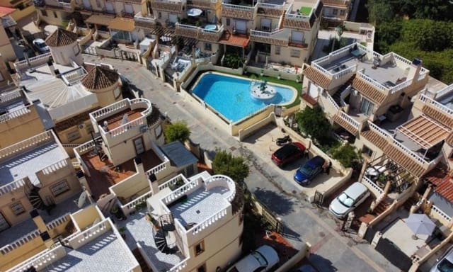 3 Zimmer Villa zu verkaufen in Dehesa de Campoamor, Orihuela - 224.995 € (Ref: 9851013)