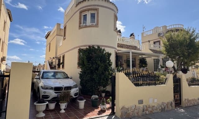 3 Zimmer Villa zu verkaufen in Dehesa de Campoamor, Orihuela - 224.995 € (Ref: 9851013)