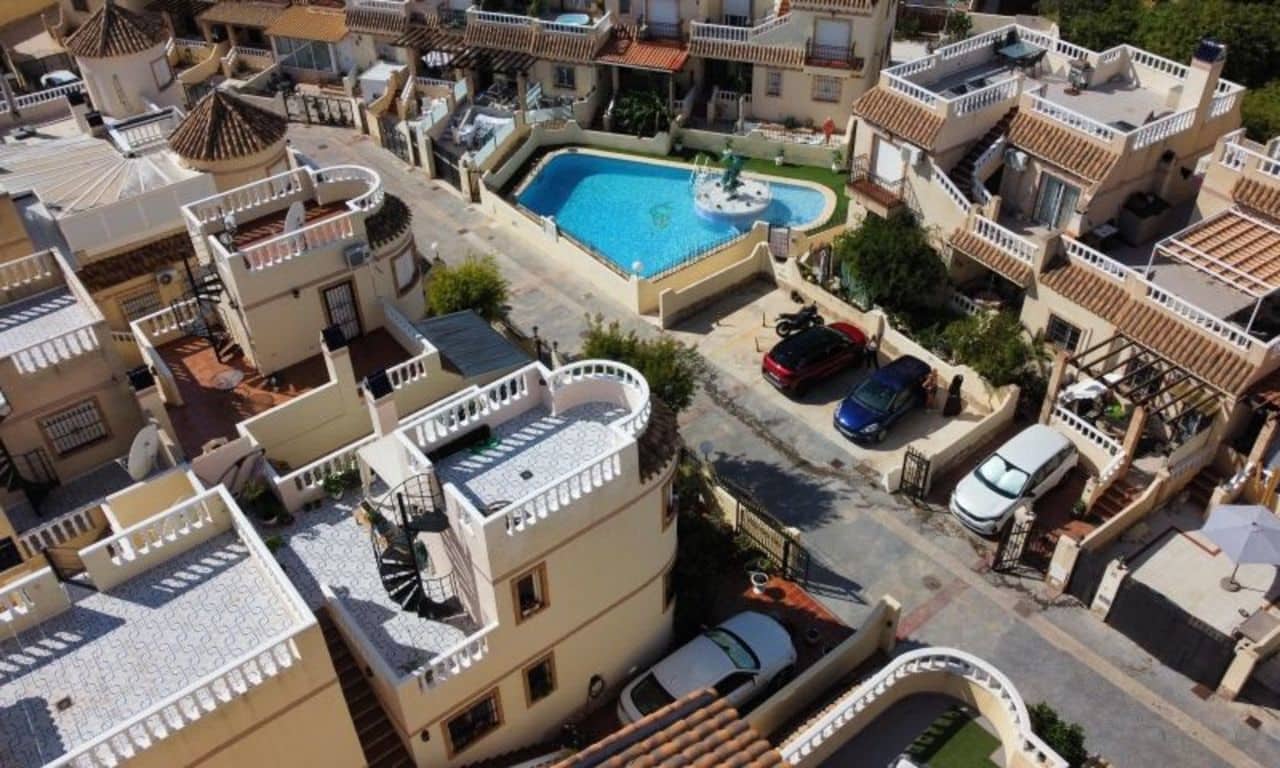 3 soverom Villa til salgs i Orihuela Costa - € 224 995 (Ref: 9851013)