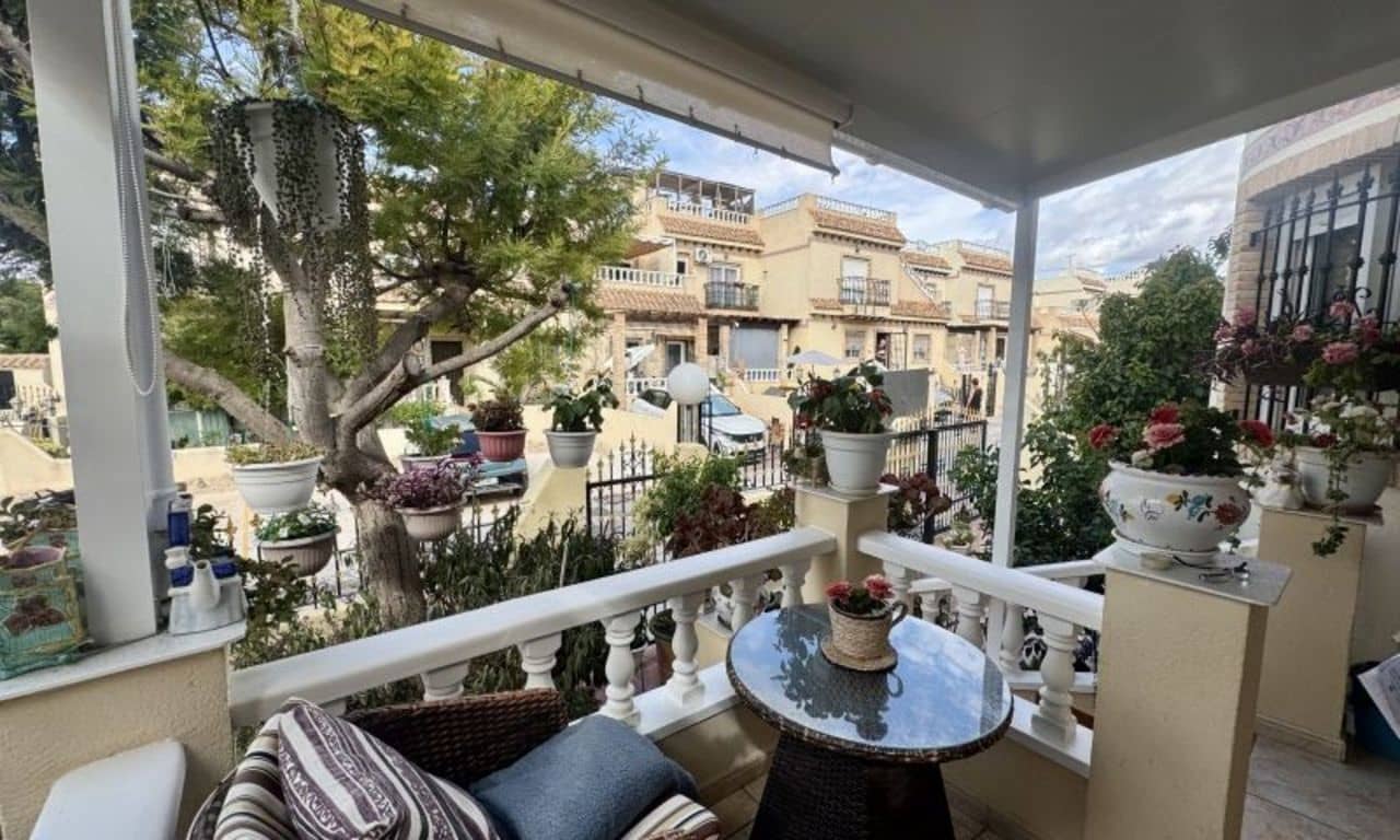 3 soverom Villa til salgs i Orihuela Costa - € 224 995 (Ref: 9851013)