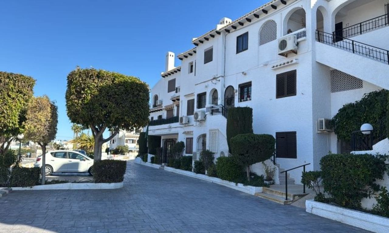 2 chambre Appartement à vendre à Orihuela Costa - 166 995 € (Ref: 9851014)
