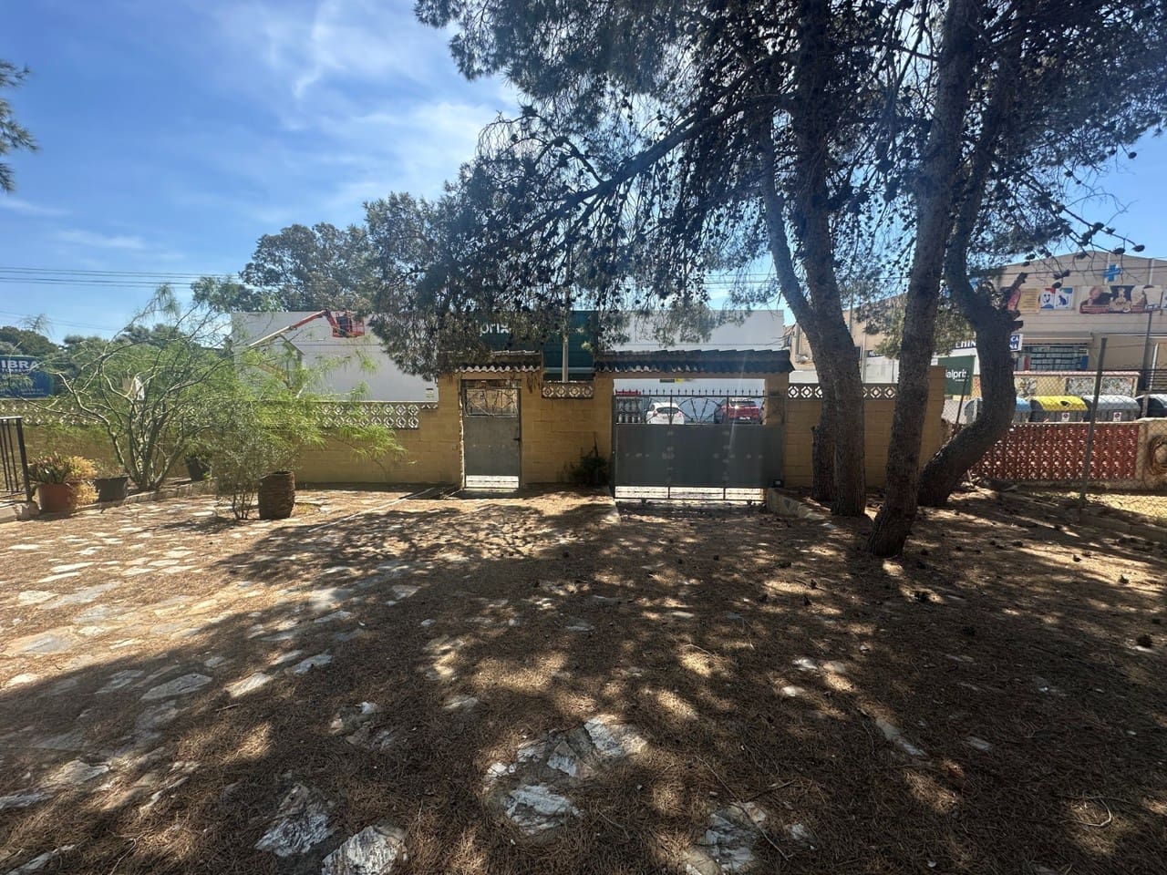 8 chambre Villa/Maison à vendre à Torrevieja - 550 000 € (Ref: 9851017)