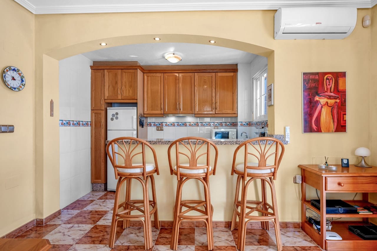 2 soveværelse Byhus til salg i Cabo Roig - € 219.000 (Ref: 9851019)