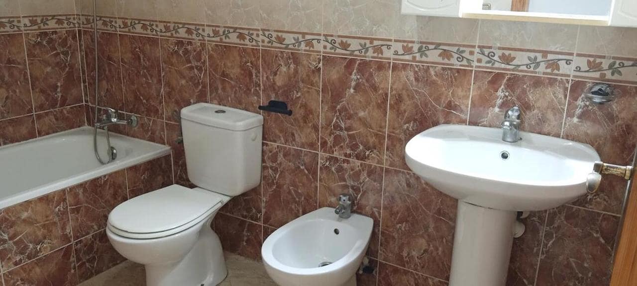 2 bedroom Apartment for sale in Los Montesinos with pool - € 125,000 (Ref: 9851020)