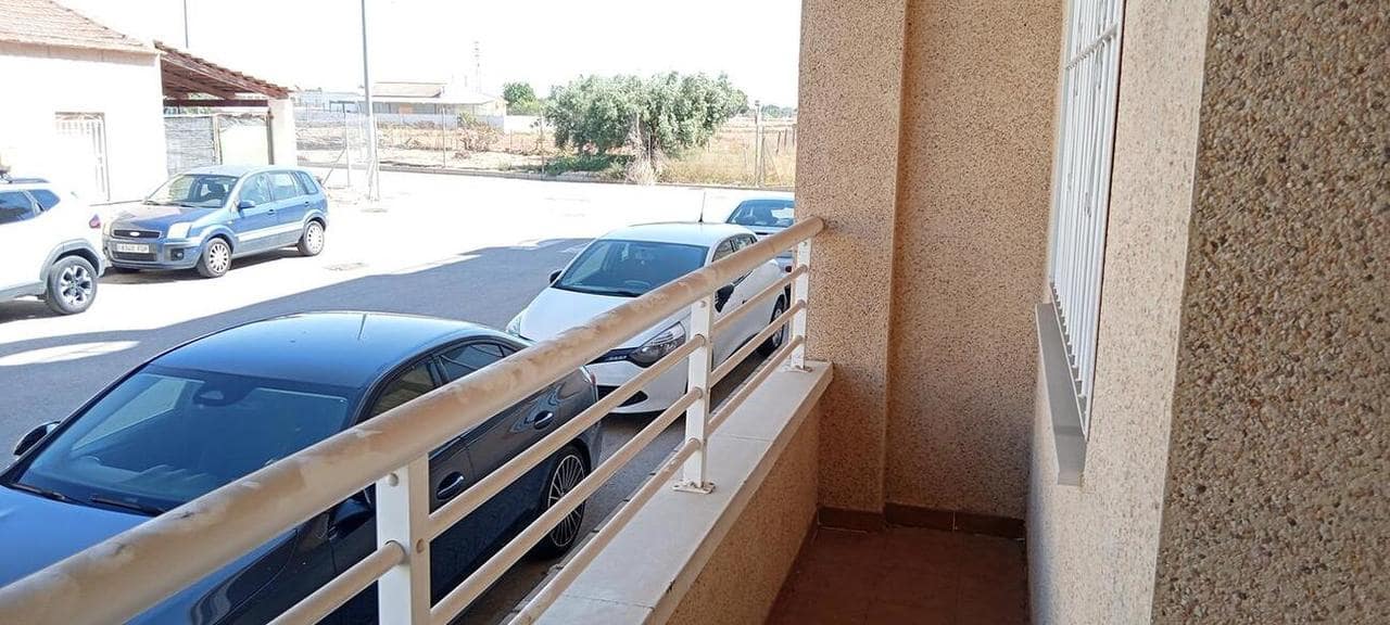 2 bedroom Apartment for sale in Los Montesinos with pool - € 125,000 (Ref: 9851020)