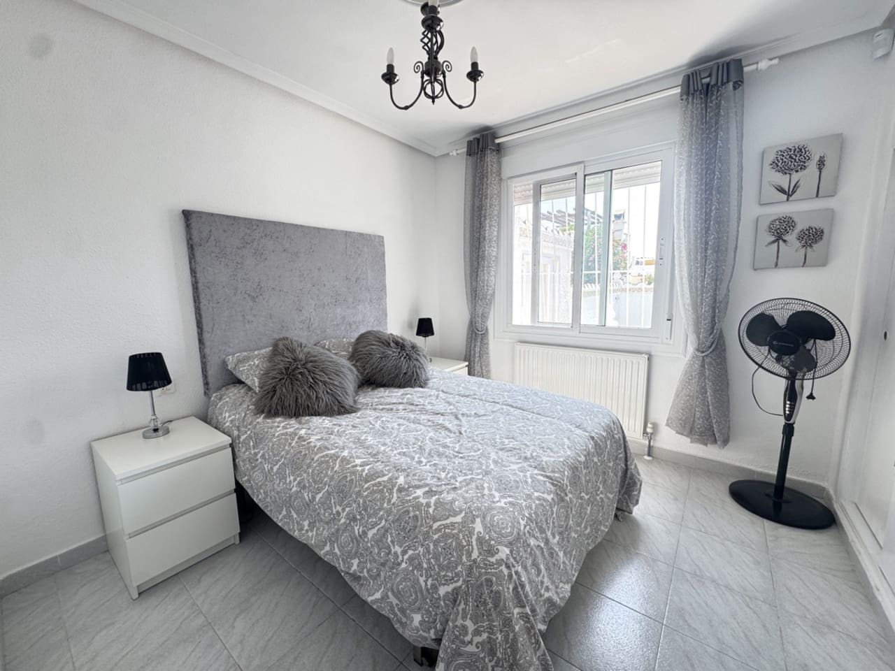 2 makuuhuone Huvila myytävänä paikassa Villamartin mukana uima-altaan - 289 995 € (Ref: 9855111)