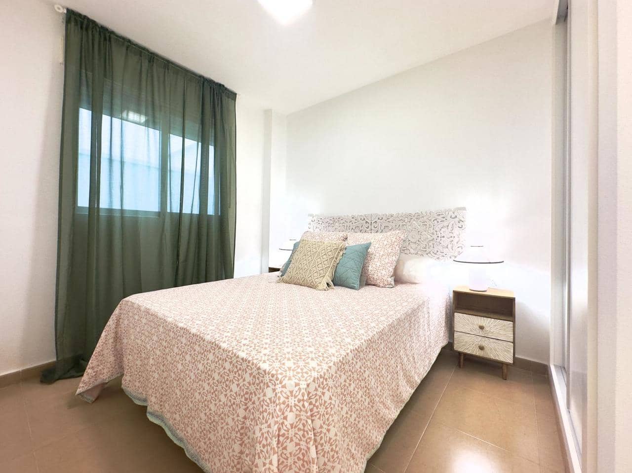 2 chambre Appartement à vendre à Torrevieja - 149 700 € (Ref: 9857530)