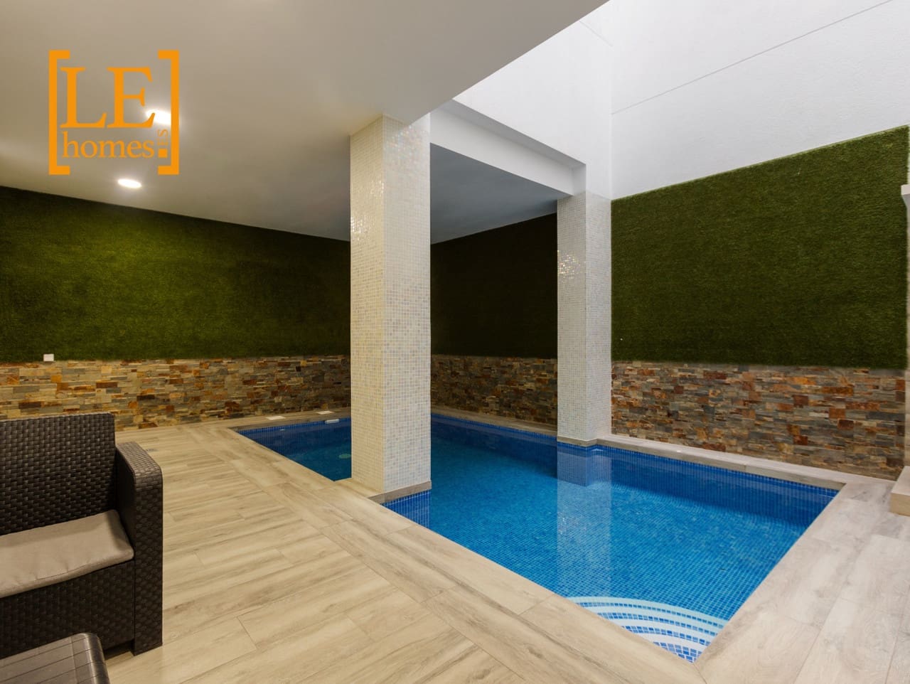 2 chambre Appartement à vendre à Torrevieja - 250 000 € (Ref: 9857538)