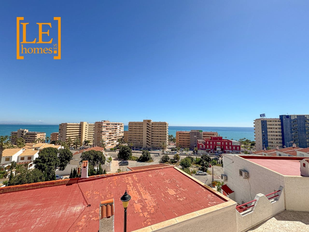 1 chambre Appartement à vendre à Torrevieja - 135 000 € (Ref: 9857540)
