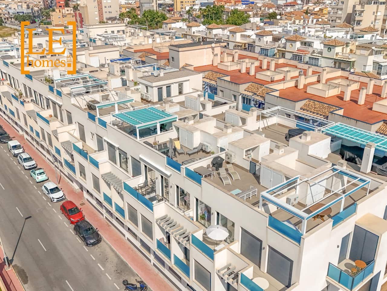1 chambre Appartement à vendre à Torrevieja - 228 000 € (Ref: 9857543)