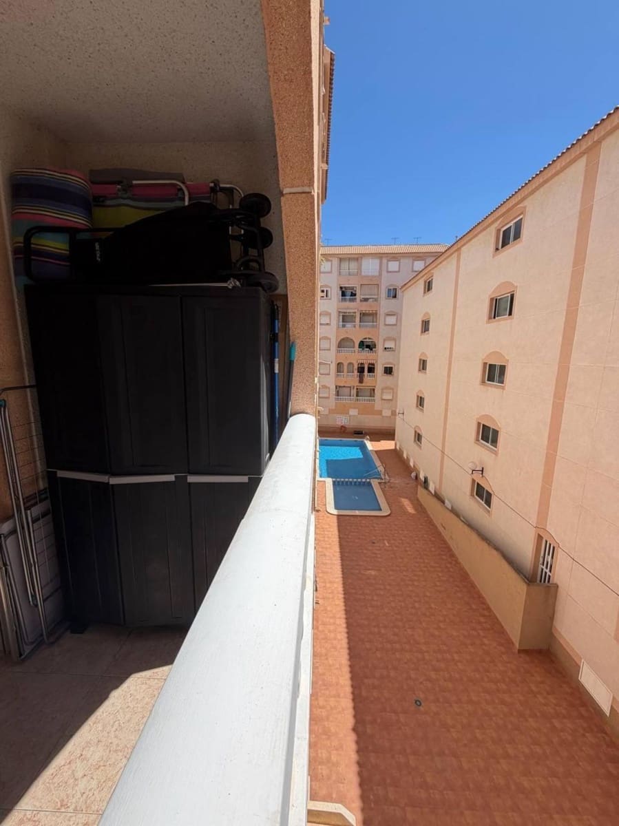 2 chambre Appartement à vendre à Torrevieja - 134 900 € (Ref: 9857548)