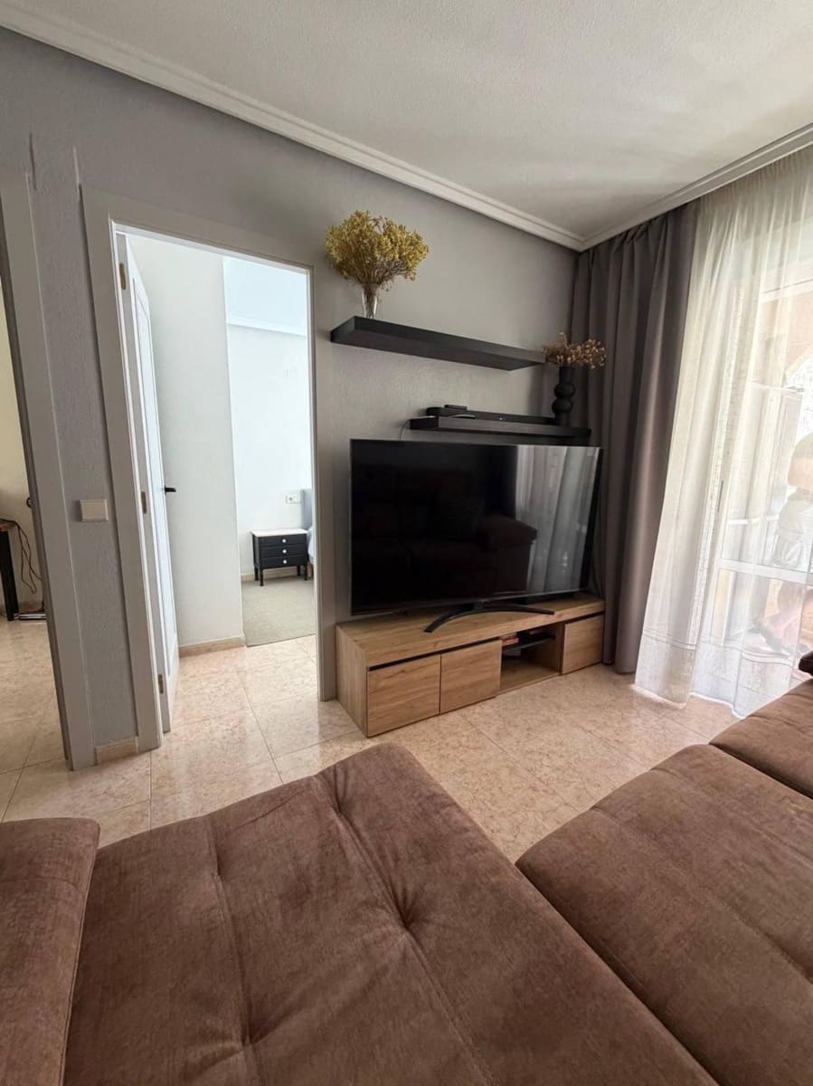2 chambre Appartement à vendre à Torrevieja - 134 900 € (Ref: 9857548)