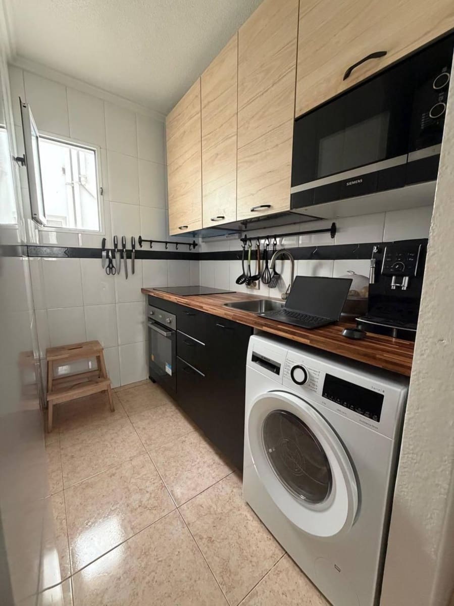 2 chambre Appartement à vendre à Torrevieja - 134 900 € (Ref: 9857548)